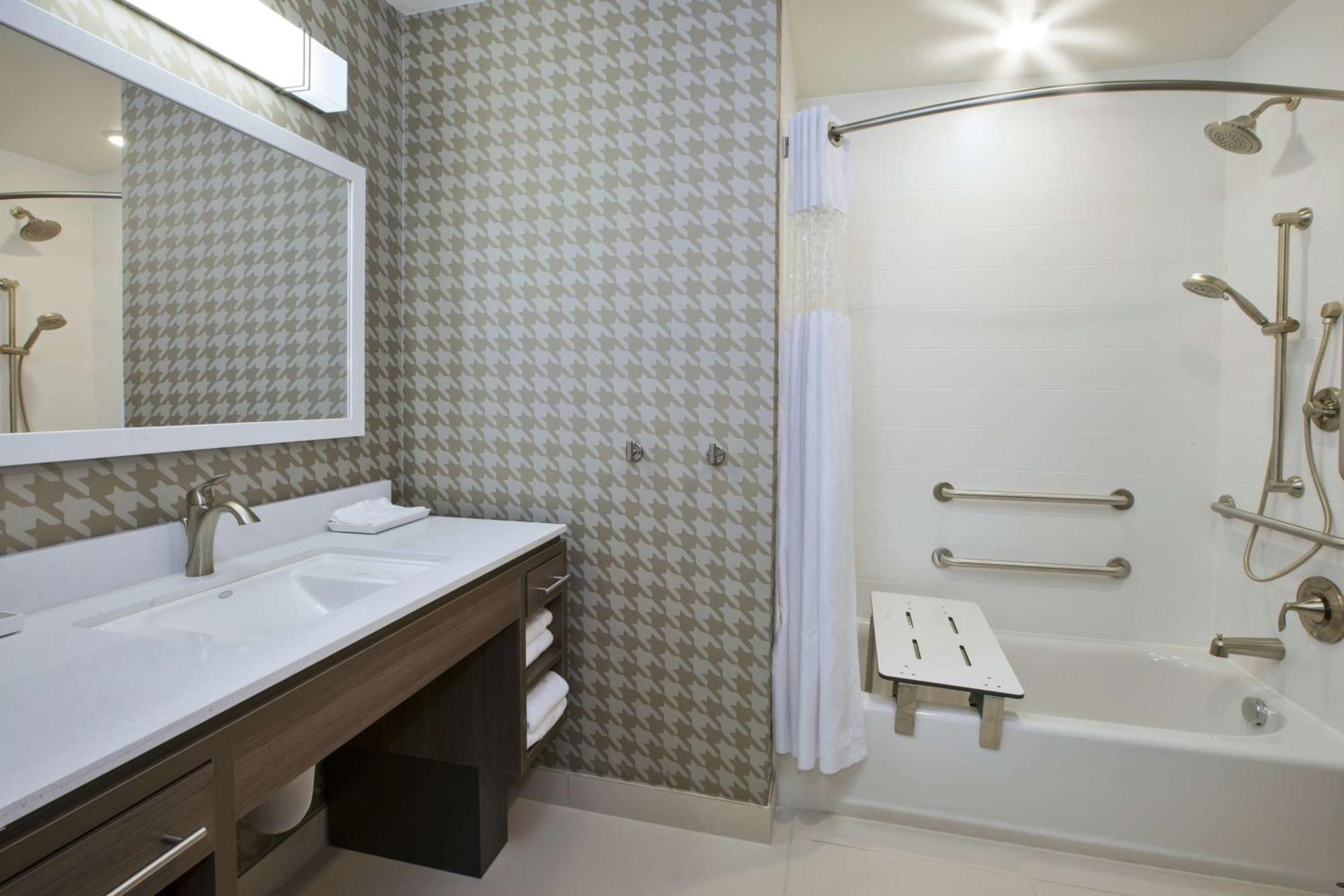 โฮม2 สวีท บาย ฮิลตัน เวสต์ บลูมฟิลด์ ดีทรอยต์ Hotel ฟาร์มิงตันฮิลส์ ภายนอก รูปภาพ